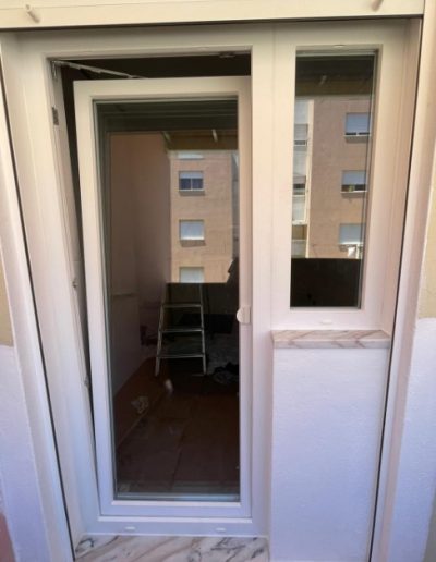 Porta+fixo lateral pvc
